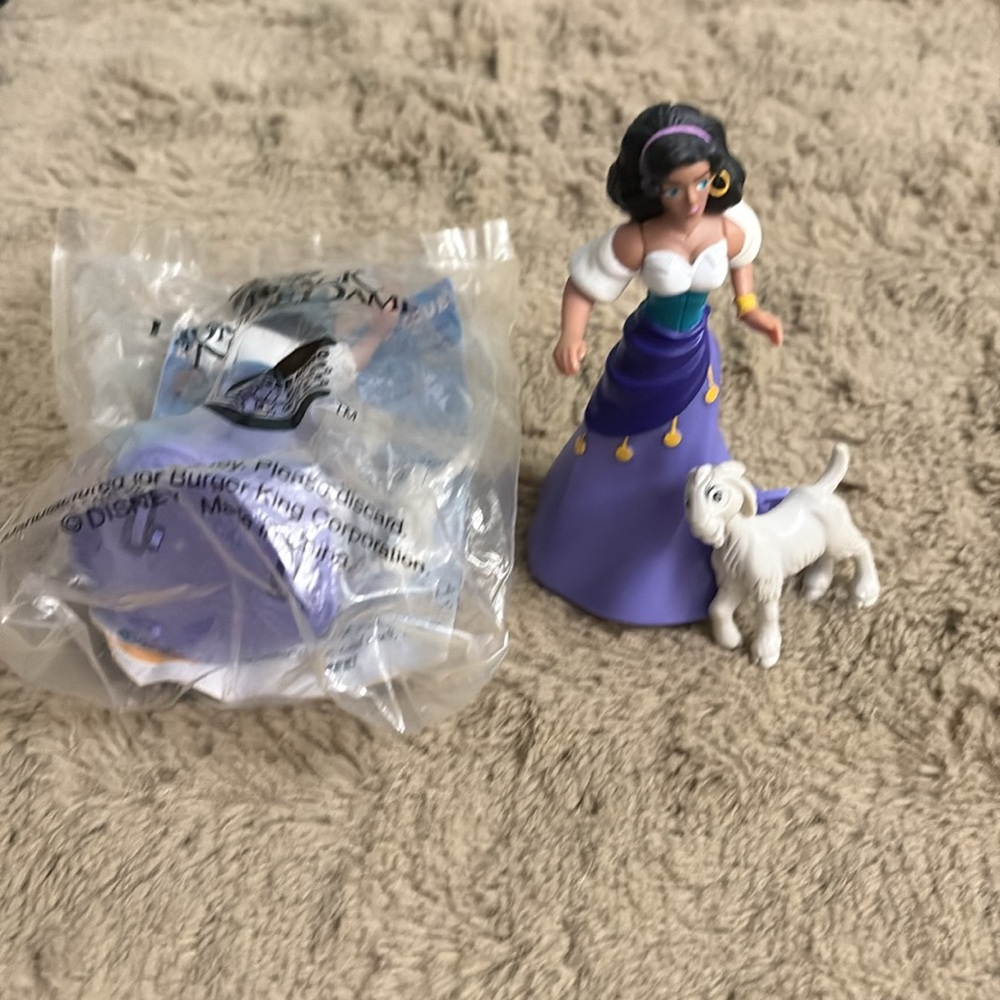 1996 Burger King & 1997 McDonald’s Hunchback of Notre Dame Toys & Skybox Cards - Picture 4 of 16